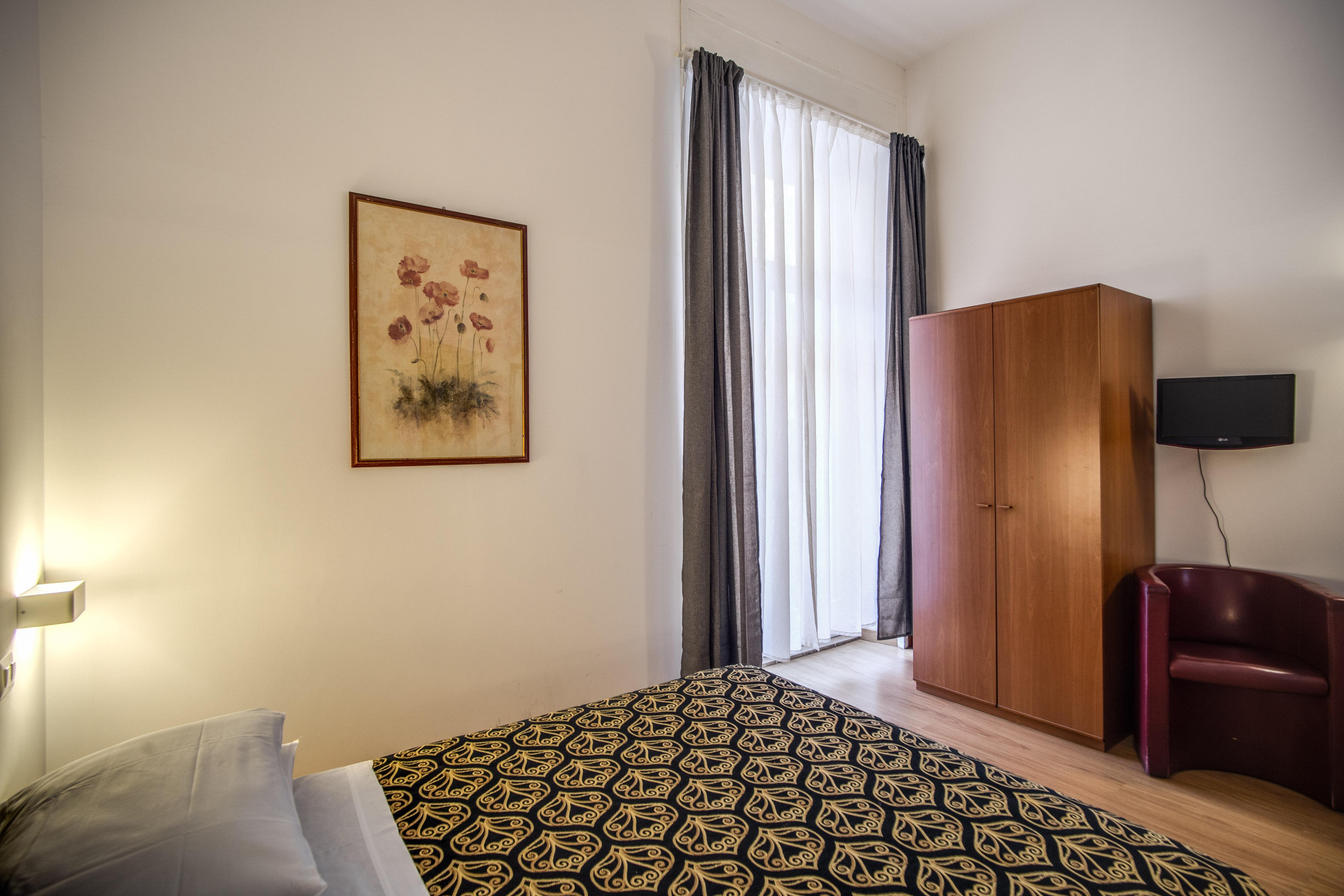 Hotel King Roma Esterno foto